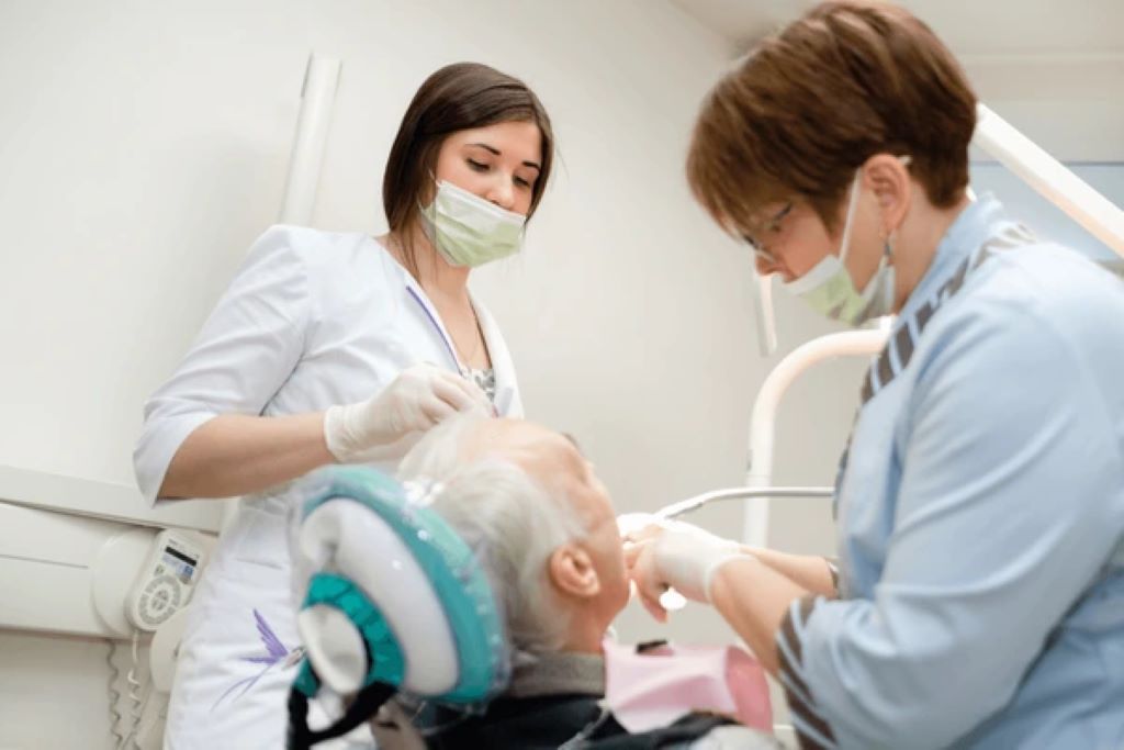 seniors dental care in sw calgary